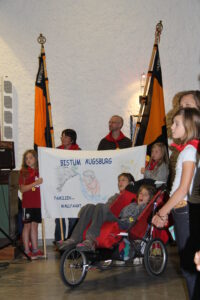 lourdesrichi2012 180